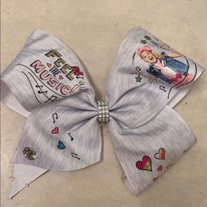 JoJo Siwa Bow